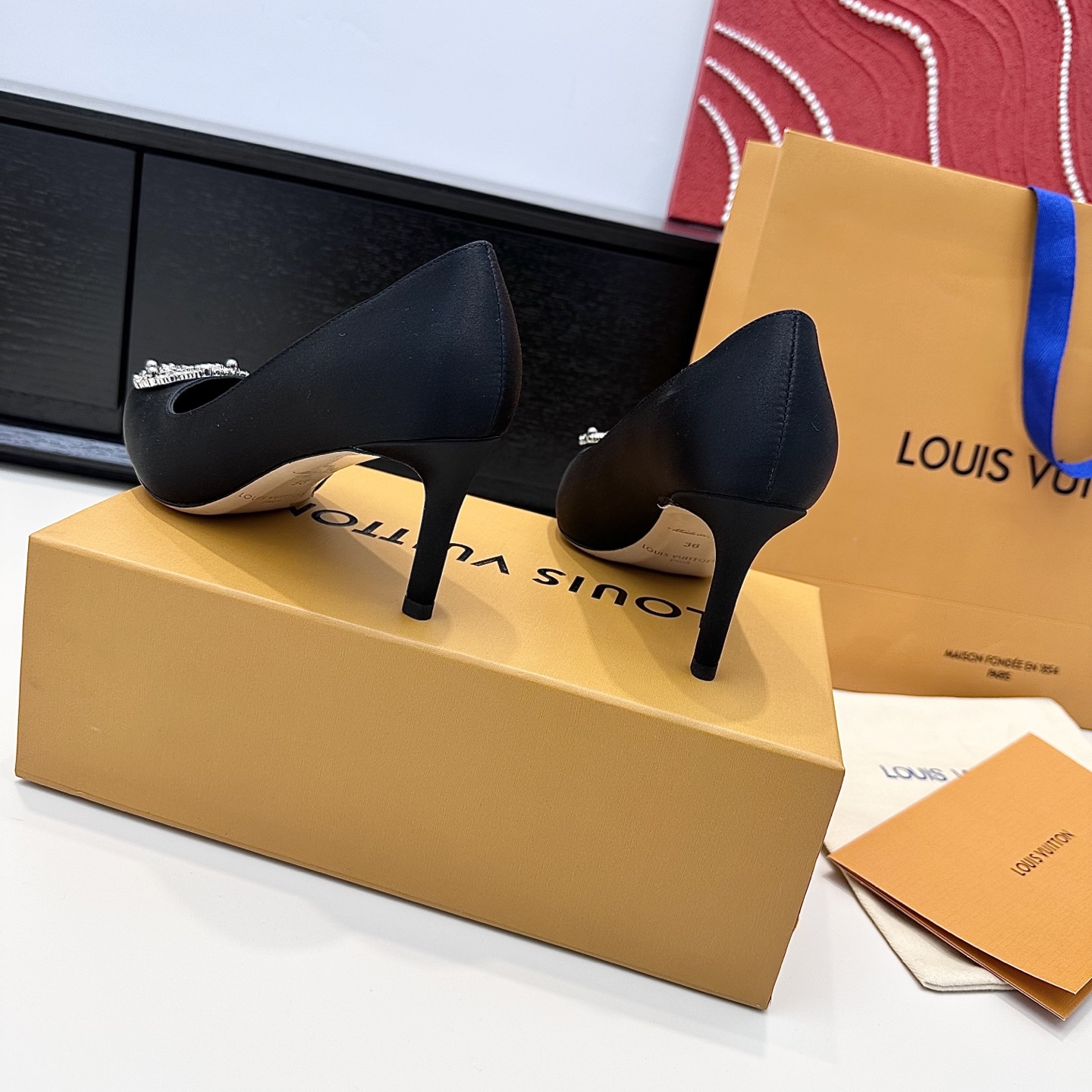 Women's high heels